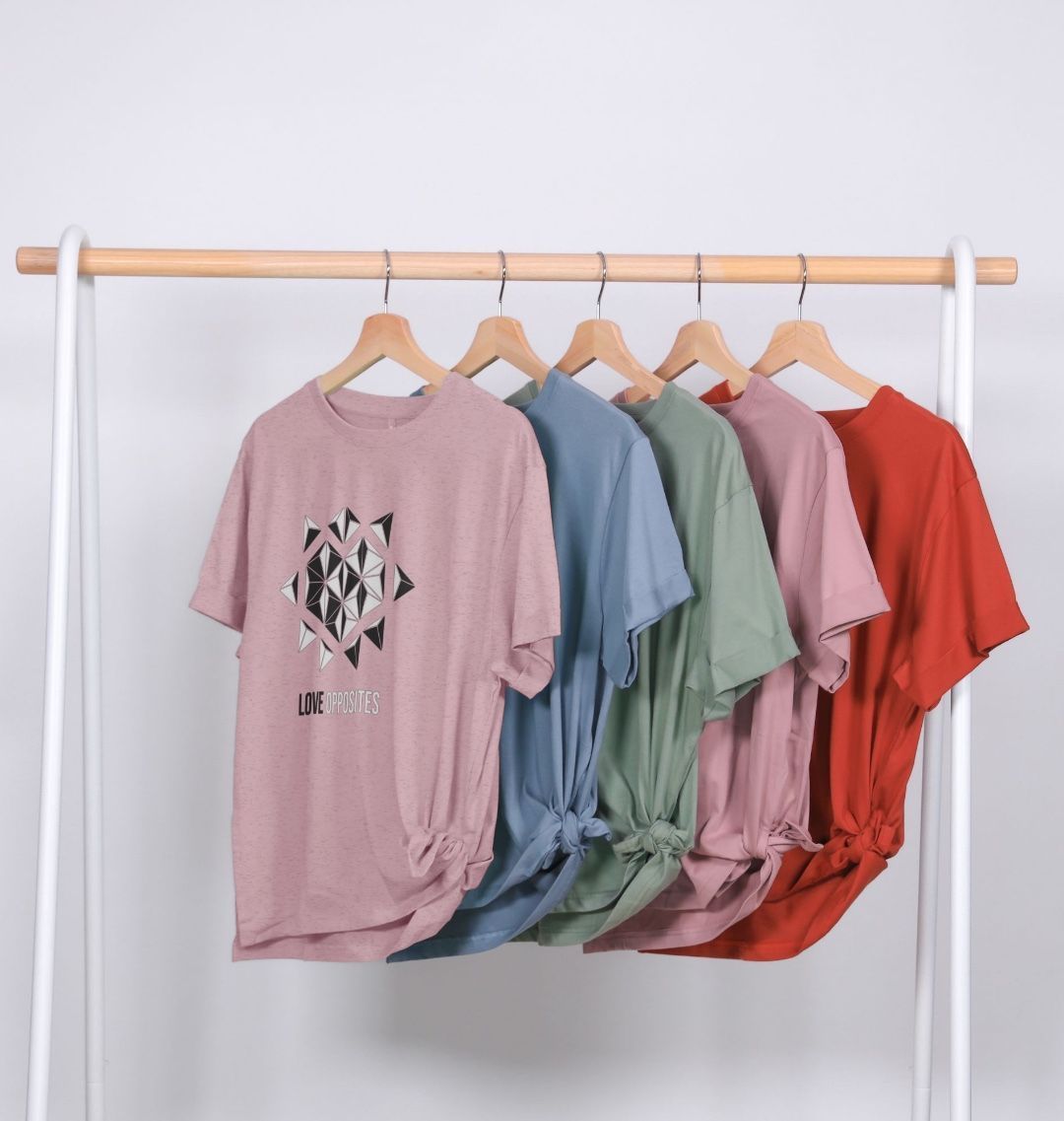Love Opposites - Women's Remill® Relaxed Fit T-shirt - 5 colours